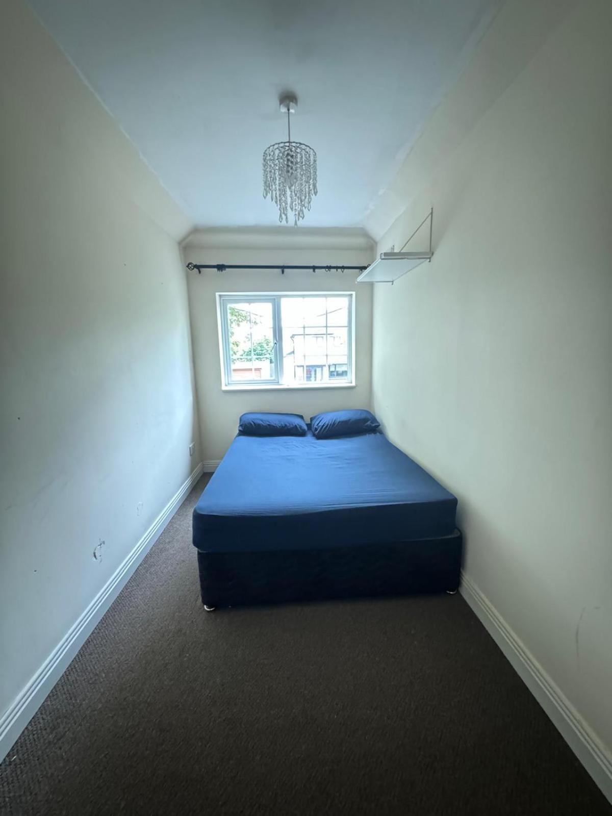 Nice Double Room Near Omni Shopping Dublin Exterior photo
